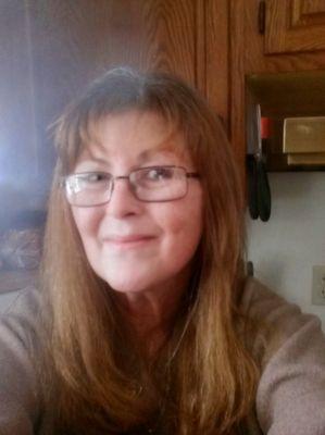I am a woman in her 50's.  I have 2 aweso Grandkids and One very wonderful daughter.  I love music and watching TV.  Also I love to garden, a home body.