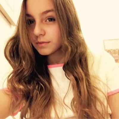 Videoblogger☺️ watch my videos
