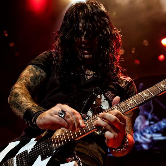 Guitarist for QUIET RIOT and HOOKERS & BLOW .....!
https://t.co/0SRthX4Egh