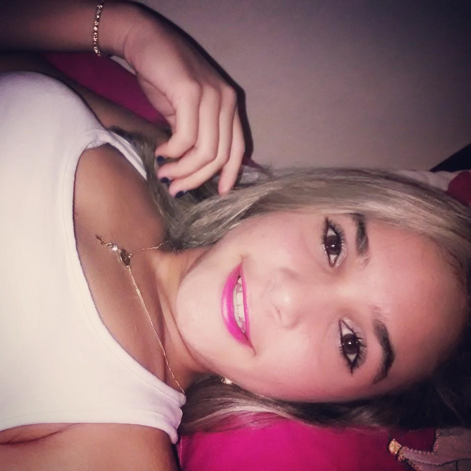 Eu disse que te amava! Eu não disse que dependo de você pra viver :)