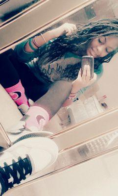 cuz yo body so amazing , boy you  drive me crazy   @santaoaugust