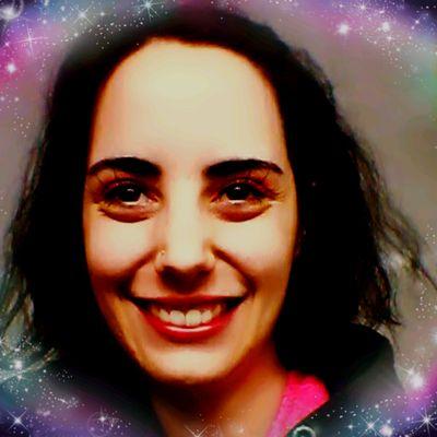 Rubi-Barcelona*•.¸♥¸.•*´La sonrisa es la semilla que crece en el corazón y florece en los labios❀◕‿◕❀