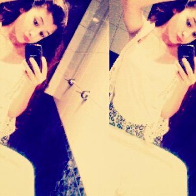 mi mundo es tu sonrisa :3