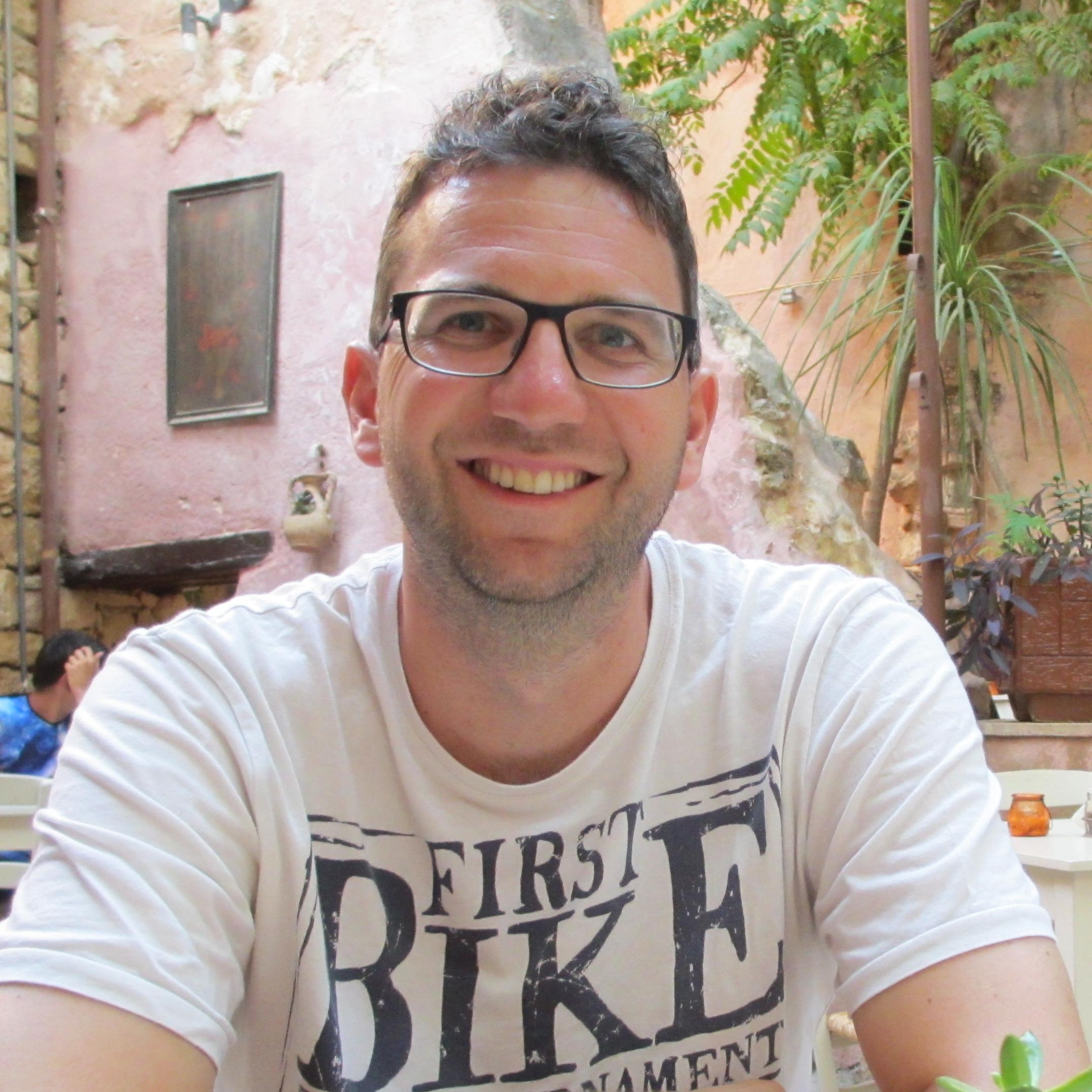 alaingubler's profile picture. 