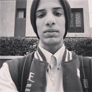 I am film maker and like skateboarding