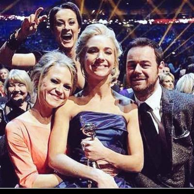 FAN ACCOUNT for the brilliant carter family who appear in @bbceastenders!! monday,tuesday,thursday,friday!!Support&love given to all the amazing actors❤️
