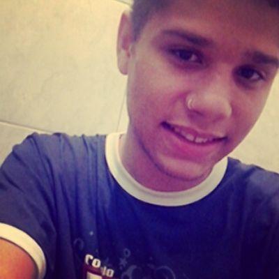 Siga-me no insta
@miferreiro
E curta minha page no facebook
Miza sincero