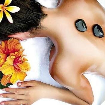 Founded in 2012 and run by an enthusiastic massage advocate Elena who was trained to provide various types of massage therapy in the UK, USA, Russia and Germany