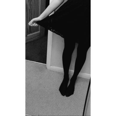 my avi is me || 18 years old and 5'3 || GW1: 100lbs GW2: 95lbs GW3: 90lbs CW: 105lbs UGW: 88lbs ||
