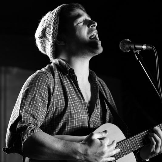 SingerSongwriter from HighWycombe. Trying to delight ears of everyone with music that hasn't been defined yet... http://t.co/rVu2jraRNR