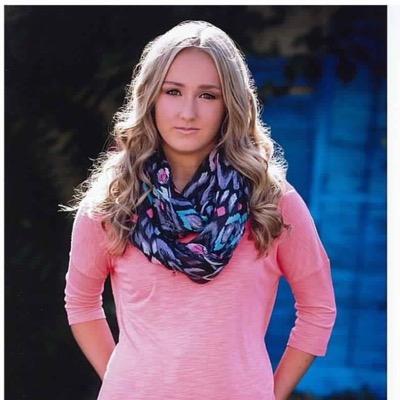 SamanthaRolnick's profile picture. 