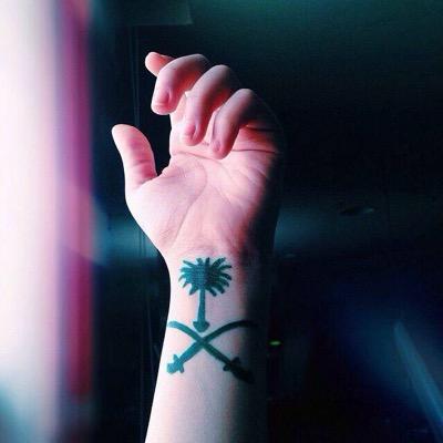 على عهد الشرف نمشي ولاا نعرف طريق الميل '! ~
...(ربما شاعرهه) ...الخاص ممنوع~