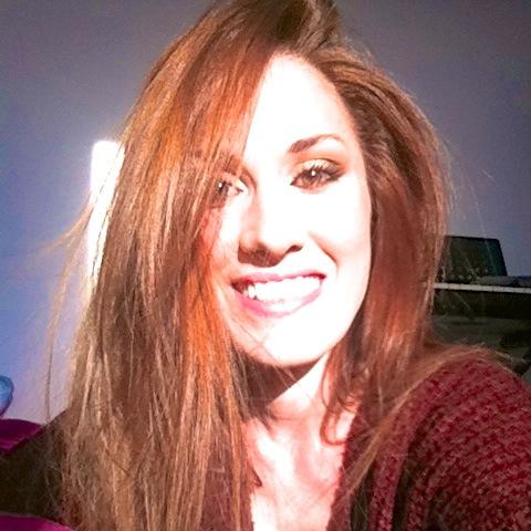 GAIYAMUSIC's profile picture. Elfe réincarnée en Chanteuse, j'écris et compose en attendant de retrouver mes pouvoirs magiques...