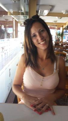 YoselinIglesias's profile picture. 