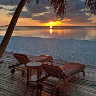 Showing you guys the best vacation spots ever!