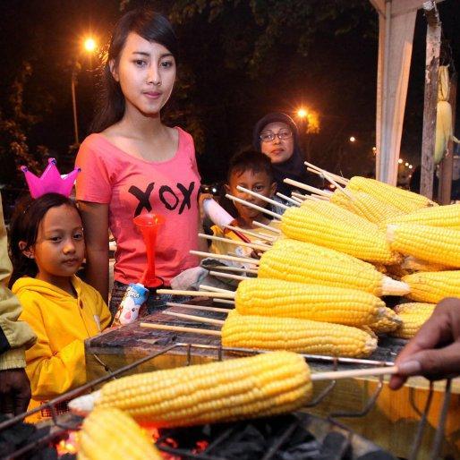 JBSanjaya's profile picture. kami adalah pelayan kalian, datang dan makan sepuasnya, we will present to Jagung Bakar Sanjaya Jogja #SweetCornInvasion