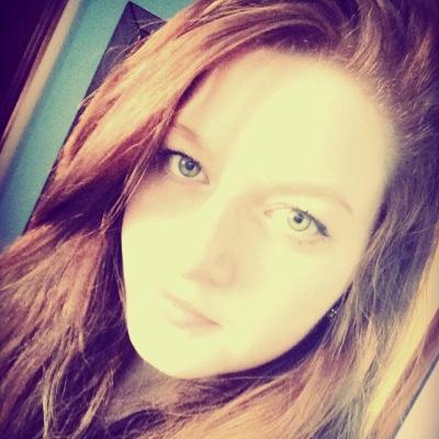 Im 16 from lebanon. Born in brazil. Follow me ill follow bk. I retweet ur tweet too!!