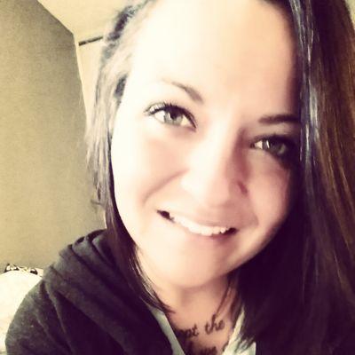 f_hensch's profile picture. i just want to be wonderful