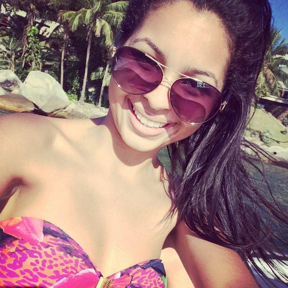 ''Eu sei que a vida vai ser bonita e com o tempo eu volto a sorrir..''