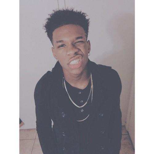 MGWV Im Oshea (O-Shay) asl/ African-Creole Not your average guy, but in Average. EDM is my LIFE