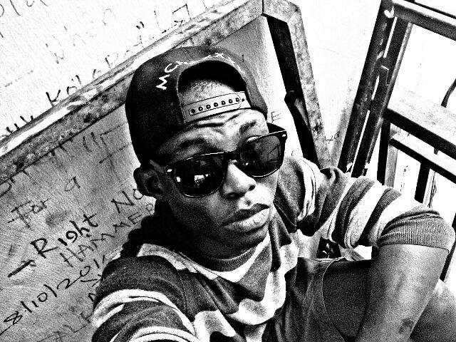 Undareyted_92's profile picture. You have two ears and one mouth. Follow that ratio. Listen more, talk less.