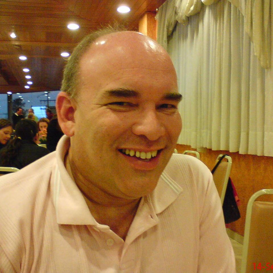 Chefe de Cerimonial do TRT do Paraná, Consultor de Marketing, Palestrante e Professor Universitário.