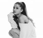 Ariana Grande 3 #HoneyMoonTour this year 2015!! #BreakFree #Lovemeharder and I follow All back