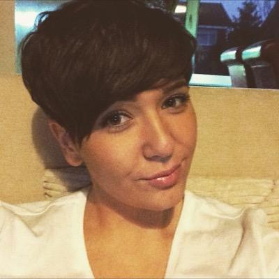 JenniferMay0987's profile picture. Smile