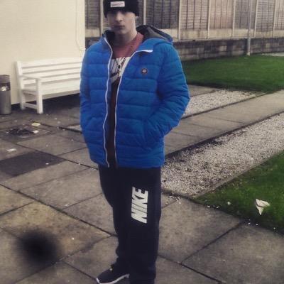 idkconnorcee's profile picture. NEW TWITTER