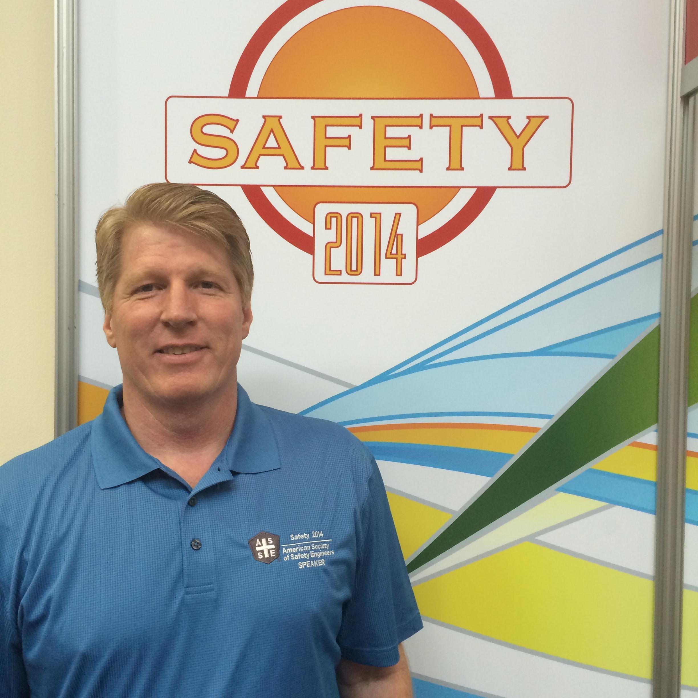I work for @LittleGiant, and visit companies across the country doing #laddersafety training. Looking for ways to teach your team safety? Visit my site!