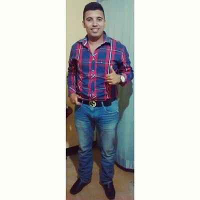 si se quiere ir que se vaya ✌