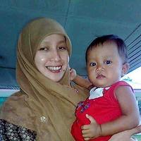 Rahma Kusiani (@e4a45d26411b495) 's Twitter Profile