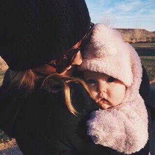 Emanbadr9's profile picture. 