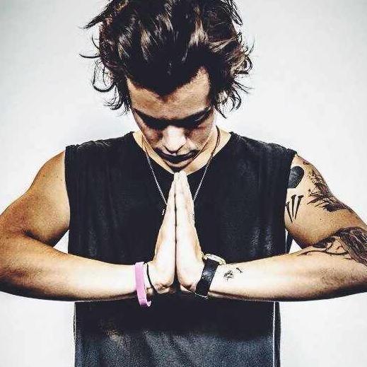 HarryImax's profile picture. I Dont F*** with Anyone that doesnt F*** with 1D.