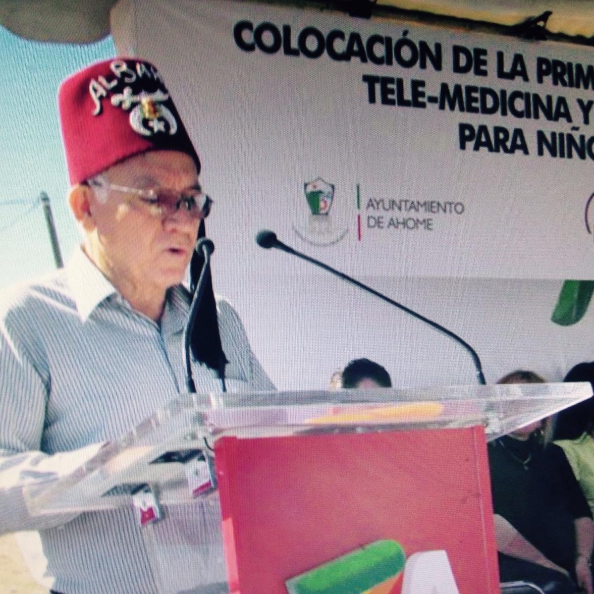 ES UINA INSTITUCION DE ASISTENCIA PRIVADA QUE SIRVE DE ENLACE CON LOS HOSPITALES SHRINERS DE LOS EE..UU.