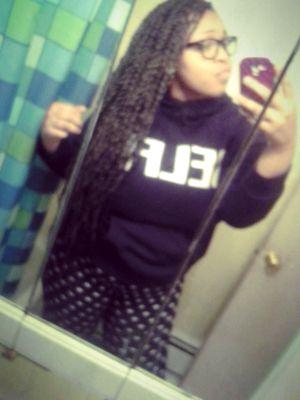 Single. 
2.22 ♓♓ kik  _heyybisshhh FOllow me on IG _R.I.P_MEME