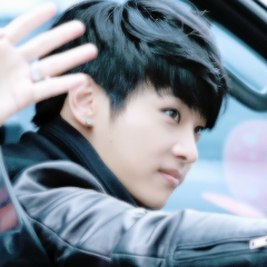 빅스's charismatic leader and 빅병's member, 차학연 or 엔. — 〔1,8Ocm +  9OO63O + @차_엔엔엔엔엔〕∙ @O95HSH's baeboo.