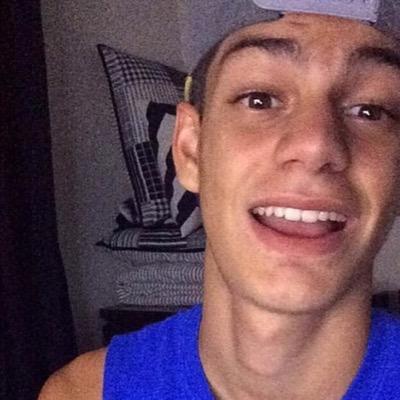 Im in Edwins boxers... wby?