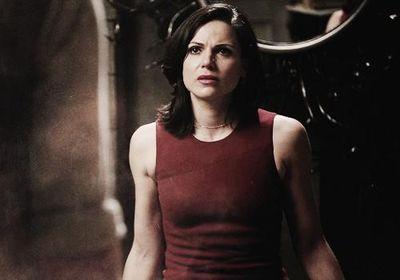 They call me the Evil Queen. I prefer Regina. Taken by @Queens_Vic #FrakenQueen