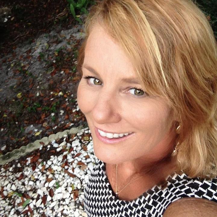 MariDarrWelch's profile picture. Destination Wedding Photographer. Mother of the world's best daughter. Chronic Optimist. Surfer Chick. World Traveler. Coffee Lover. Documenting Life.