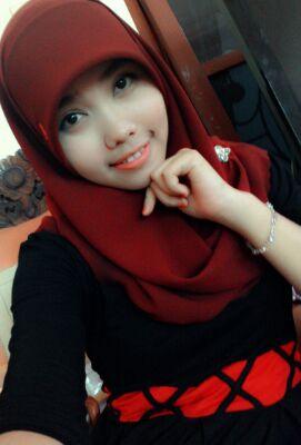 Midwife Ny.Chandra