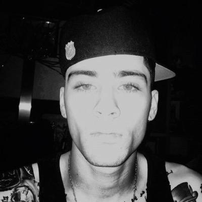 JAUREGUlBETTER's profile picture. Ei, te dei follow gratis, em troca siga a @ffromwmyb ! Thanks.