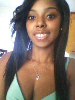 I AM ROYALTY  ♥ the Kid   ♥the hubby : @T__93