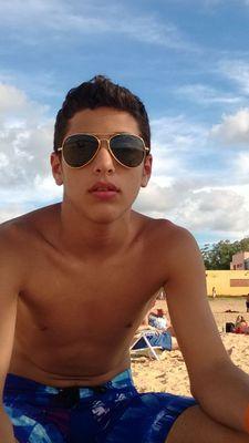 h@luss a t@d@s