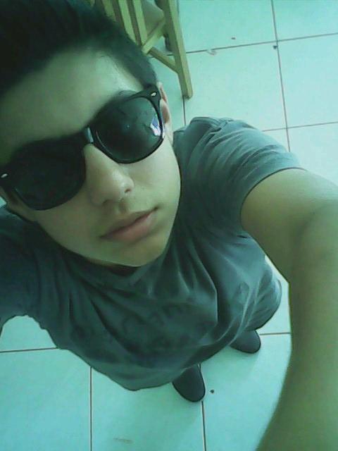 lets go follow me pleas..