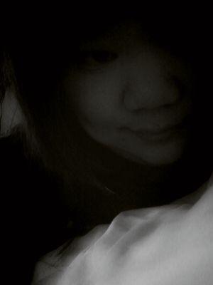 niaangellin28's profile picture. istagram:NIAANGELLIN08