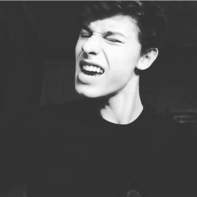 i just gave you a free follow, follow @pxlisades please? :)