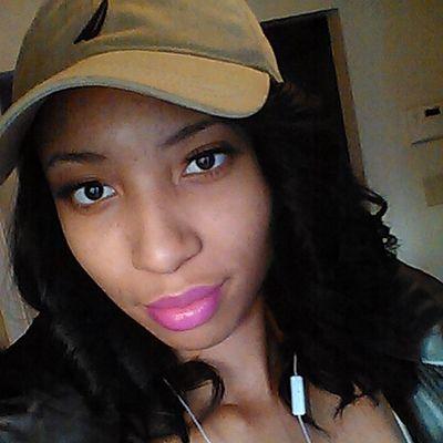 *Life isn't measured by the number of breaths yu take, bt da number of times someone takes your breath away