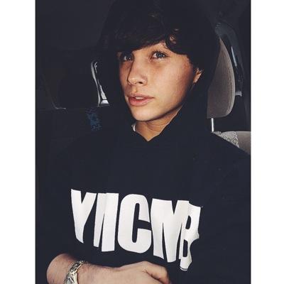 Single,18,live in chicago