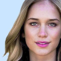pepe queen, young and sweet, only 17

multifandom  ▪ {kristanna, bellarke, captain swan, olicity}